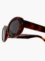 Averi | Sleek Sunglasses